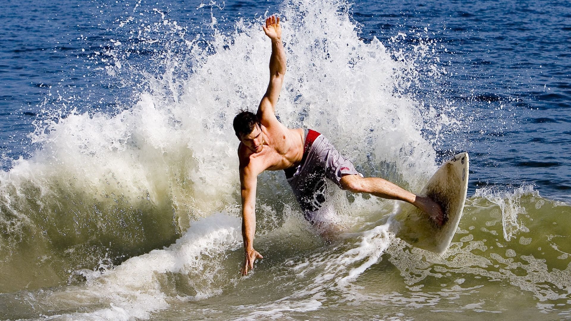 从质疑到征服，布伦森用实力打破偏见，步行者横扫勇士背后的战术革命